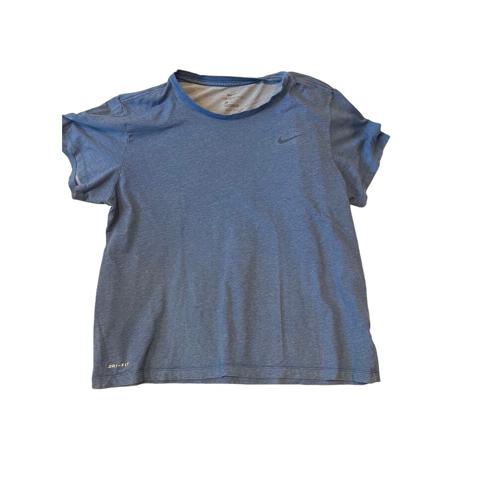 The Nike Tee Dri Fit T-Shirt Mens M